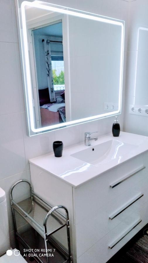 Perla Apartment Туй Екстериор снимка